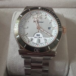 Salvatore Ferragamo 1898 Sport Automatic Watch – Swiss Made – Full Set – Unworn